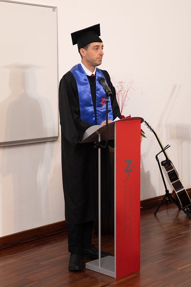 Predstojnik Oddelka za sanitarno inženirstvo, izr. prof. dr. Rok Fink
