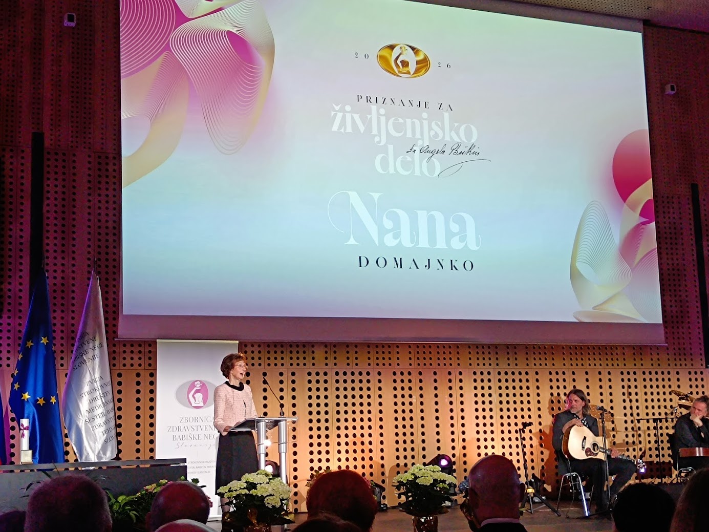 Nana Domajnko